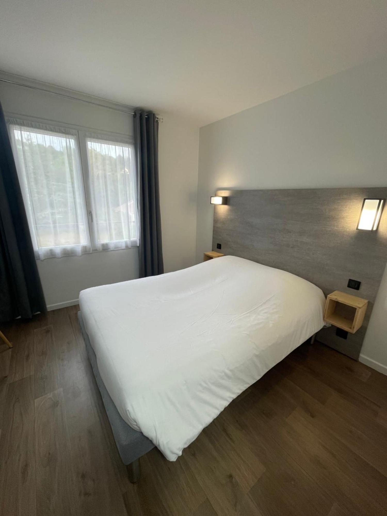 Hotel Castel Neuves-Maisons Exteriér fotografie